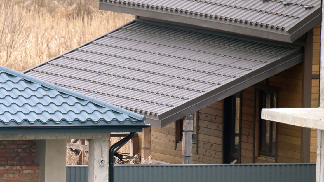 Okos megoldás szeles vidékre félereszes tető készítése - blog